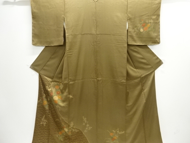 JAPANESE KIMONO / KIKU